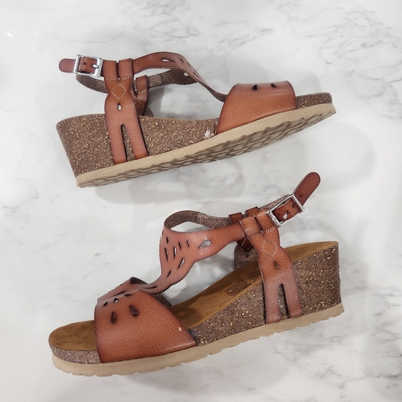 NEW Bjorndal Luna Wedge Sandals size 8.5 - Picture 3 of 9